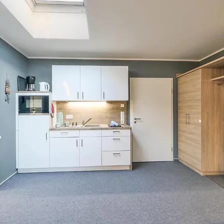 Cozy In With Wifi Apartment